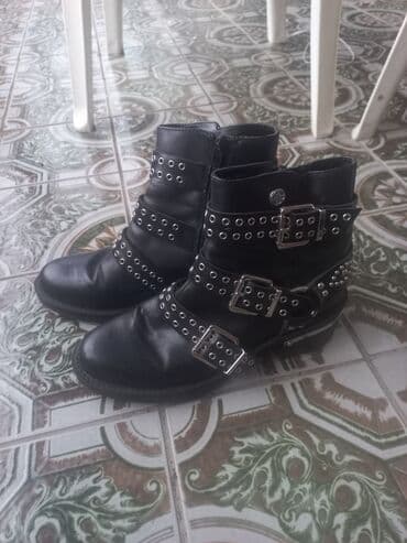 bež čizme od brušene kože: Ankle boots, Guess, 39 — 1