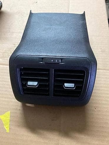 ml auto vrnjacka banja: RESETKA VENTILACIJE ZA VOLKSWAGEN GOLF 7 - 5G1819704 | Resetka — 4