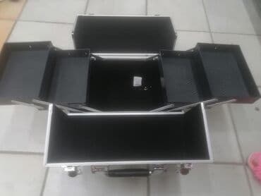 mini kofer za sminku: Veliki kofer za sminku
5700din — 4