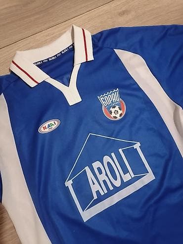 svetleci broj 18: Plavi fudbalski dres FK Borac Ostružnica, broj 20. - Model: kratki — 6