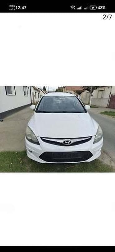 opel polovni automobili: | HYUNDAI I30 2011. GOD. - KOMPLETAN AUTO U DELOVIMA | 1.6 benzinac — 2