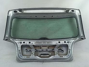 prsa golf 5: VRATA GEPEKA ZA VOLKSWAGEN POLO OD 2001. DO 2010. GOD. | Polovni — 2