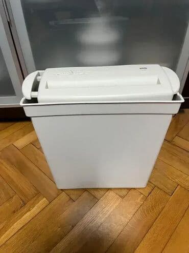 cepac drva na busilicu: *** AKCIJA *** #2114 Kvalitetna seckalica za uništavanje papira - — 1
