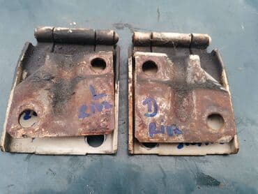 presvlake za prednja sedista: Dodatni opis Sarke prednje haube Lada 2107 Rivu bele boje. Polovno — 8