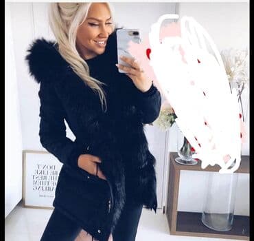 Parkas: Parka iznutra postavljene krznom Extra model Nošena jednu sezonu — 2