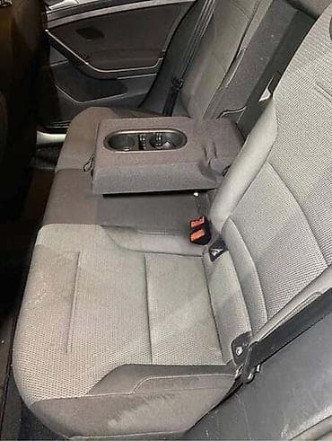 golim: ZADNJA SEDISTA ZA VOLKSWAGEN GOLF 7 — 1