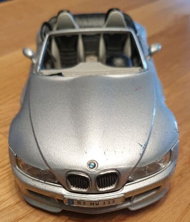 Figurice i makete: BURAGO BMW roadster 1996.godiste kabriolet automobilcic igračka — 5