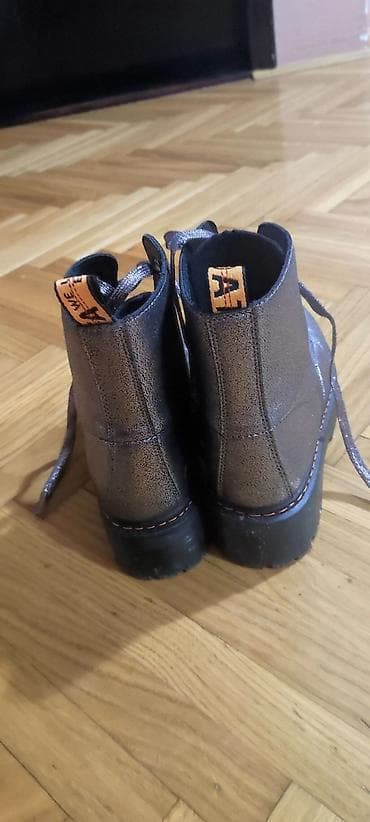 Papuče: Nove gleznjace 39br — 2