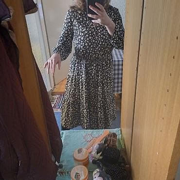 Underwear: Haljina sa cvetnim printom - Model: midi haljina sa lagano A-krojem i — 3