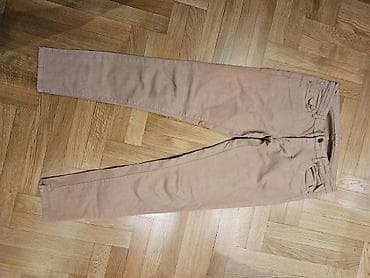 Farmerke od udobnog mekanog materijala. Veličina 36, nude boja.Bez na lalafo.rs Farmerke od udobnog mekanog materijala. Veličina 36, nude boja.Bez