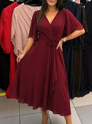 Haljine: Haljine za punije
Cena 3300
Vel. do 5xl
V27 — 1