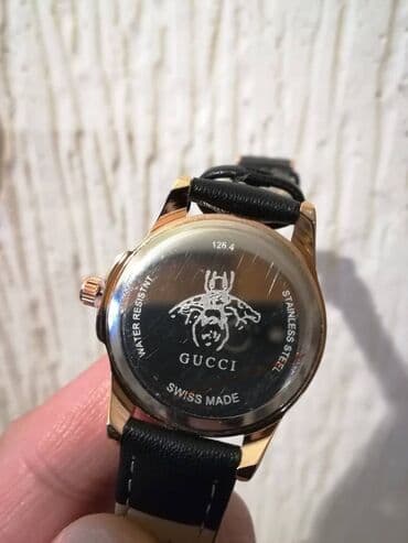torbice crne: Classic watch, Gucci, Female — 4