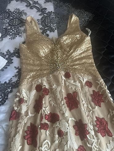 balenciaga haljine: Elegantna svečana haljina – Ümit Collection, veličina 42 - Model — 5