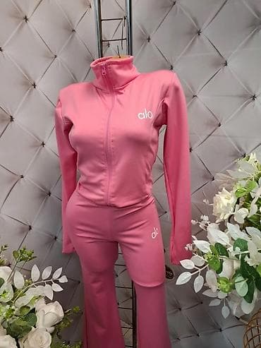 torbica mona: 💫trenerka mokra likra blago futrovane 3000 din 💫 — 4