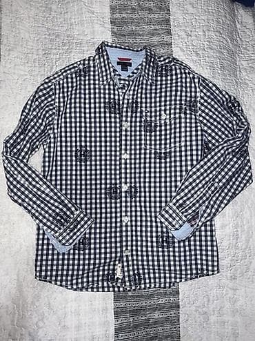 TOMMY HILFIGER košulja kids M (12/14) Obučena par puta kao nova na lalafo.rs TOMMY HILFIGER košulja kids M (12/14) Obučena par puta kao nova