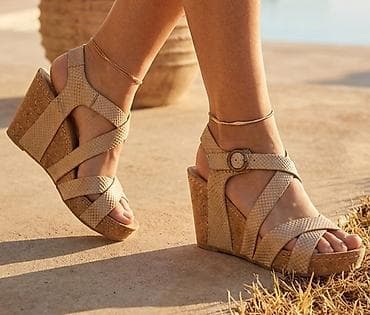 steve madden sandale na platformu: Ženske sandale na punu petu sa platformom. - Dizajn: Više ukrštenih — 1