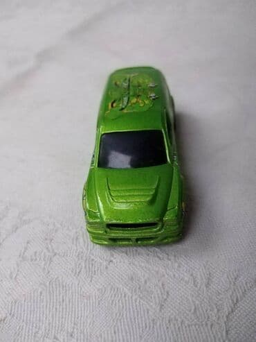 kinder joy harry potter figurice: Hot Wheels Fandango oko 1:60 cena za kom — 2