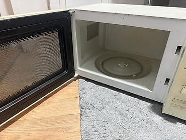 aparati za kafu sa mlinom: LG mikrotalasna rerna sa mehaničkim komandama - Brend: LG - Klasični — 3