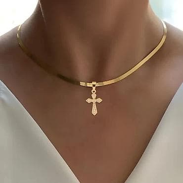 ogrlice od drveta: Lancic sa krsticem
1950 din — 4