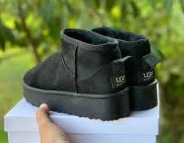Ugg mini čizme, bоја - Crna, 39 na lalafo.rs Ugg mini čizme, bоја - Crna, 39