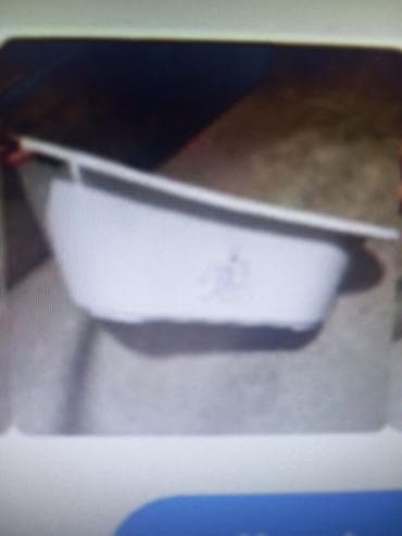 igracke za malisane: Prodajem korito sa stalkom za kupanje beba Beograd I okolina. Ne — 2