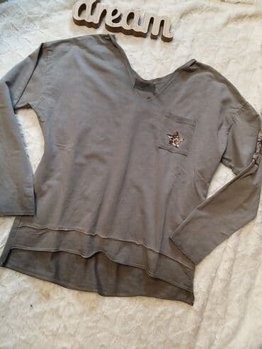 3 decembar duks: Baggy italijanski duks L/XL Divan,tanji duks baggy kroja. Nikad nosen — 2