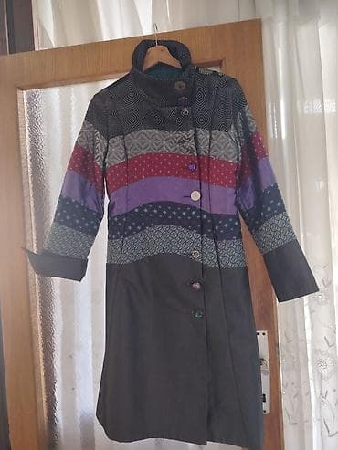 desigual kaputi: Ženski kaput Desigual, veličina 40. Više odgovara veličini 38. - — 1