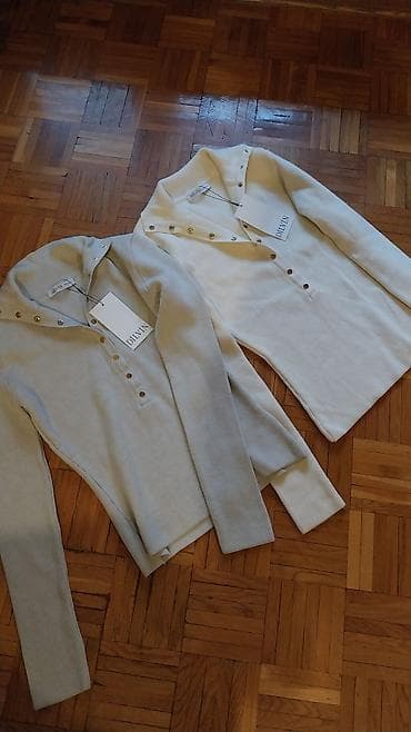 kilt suknja: Ženski rebrasti džemper/bluza sa kopčanjem – DILVIN S do L - Model — 1