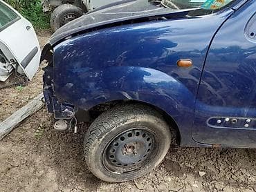 cerada za motor: KRILA ZA RENAULT KANGOO — 1