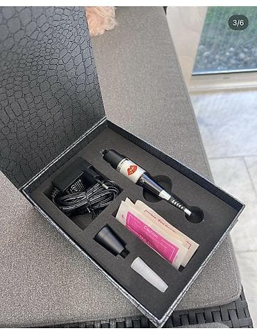 telefon sa 3 sim kartice: Lip aparat za permanentni make up (trajnu šminku) je specijalno — 1