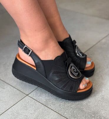mokasine 40: Sandals, 40 — 2