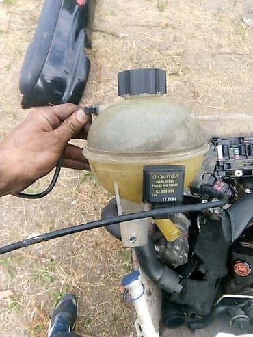plinska boca za auto 30l cena: BOCA RASHLADNE TECNOSTI ZA PEUGEOT 206 — 2