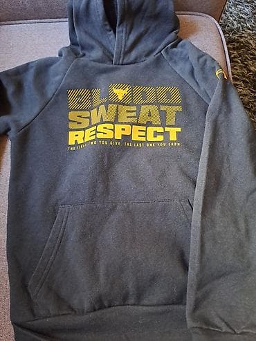 Suknje: Under Armour deciji duks dva puta obučen vel M — 1