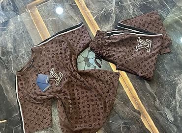 mona tasne m: S m l xl xxl
5000 rsd — 4