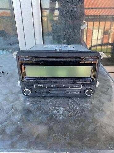 auto otpad audi sabac: RADIO ZA VOLKSWAGEN GOLF 6 - 1K0035186AA | Radio za Golf 6 (300-H) — 1