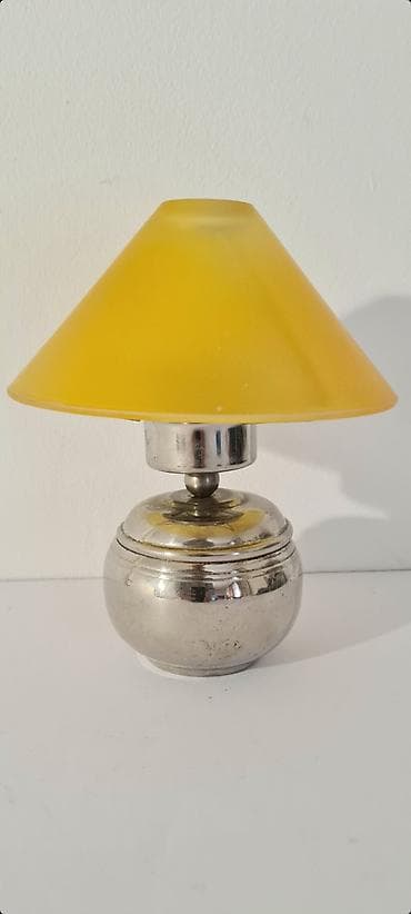 Sveće i svećnjaci: - Prodajem stari stoni kolekcionarski svećnjak u obliku lampe sa — 7