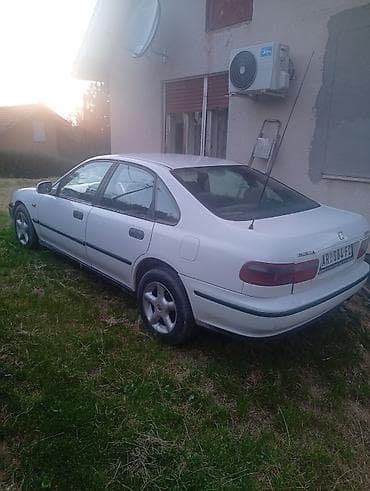najam putničkih kombi vozila: Honda Accord 20 TDI . 1996 godiste. Vlasnik. Farban ceo,uradjeni — 2
