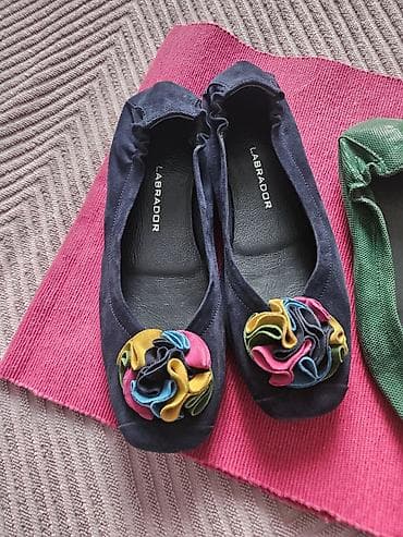 karrimor obuća: Obućaveličina 38,brend Klarks i Flaj London.Sve koža,osim čipkanih — 5