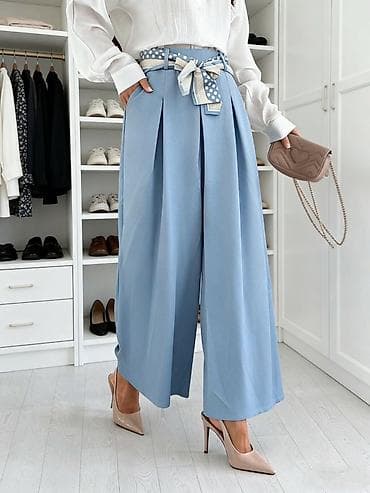 Kućna odeća: Komplet
Cena 3600
Uni vel.
V30 — 1