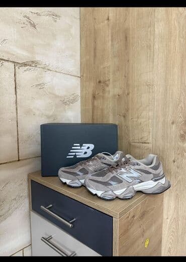 new balance full black: Trainers, New Balance, size - 39 — 1