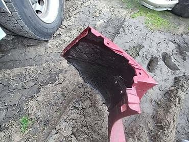 Vozila: BRANIK SA OSTECENJEM CRVENI ZA HYUNDAI TUCSON | Branik sa ostecenjem — 4