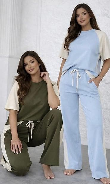 beograd size: 04. Komplet 3.800 dinara A — 2