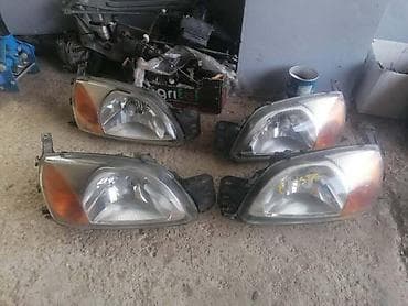 ford p251a:00 2f: FAROVI PREDNJI ZA FORD FIESTA OD 2000. DO 2002. GOD. | SMEDEREVSKA — 2