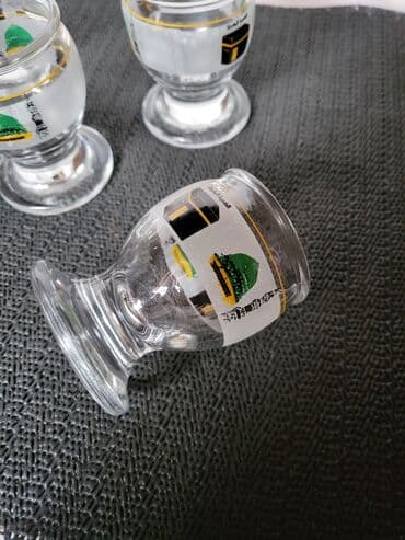 Casice nove za zestoko pice. Komada 6 u ceni,jako tkz.zamzam staklo — 10