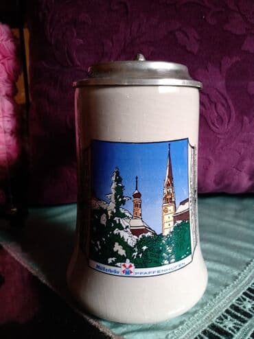 jelen pivo krigla: Krigla Zinn Nemacka 70te. Krigla bez ostecenja,sve na njoj odsjaj od — 2
