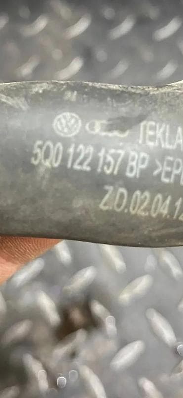 grejalica za auto nis: AUFIBA3 8V 1.4 TFSI CREVO VODE 5Q0122157BP | Audi vw delovi zemun — 2