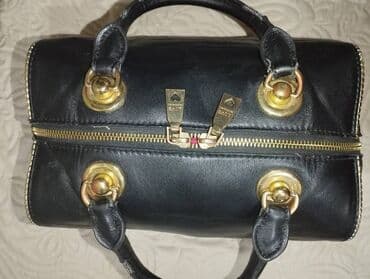 love moschino torbe: Moschino prelepa crna torba Efektna i nesvakidašnja Moschino torba u — 5