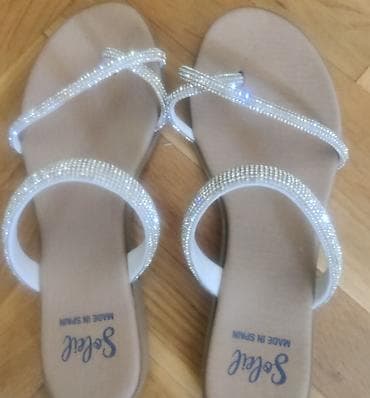sandale na stiklu broj 35: Ženske ravne sandale Sorel – Made in Spain, veličina 40 odgovaraju — 2