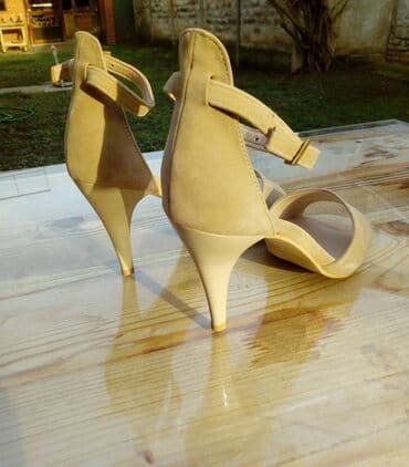 jednodelne pidzame h: Sandals, 37 — 3