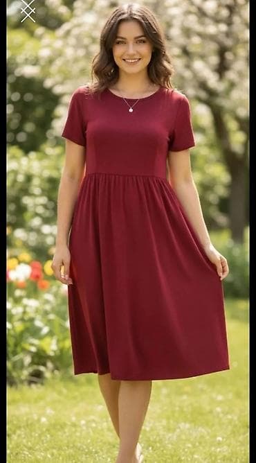 Midi haljina u boji bordo – klasičan, ženstven kroj - Model: kratki